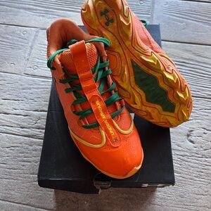 Under Armour Kids Bright Orange Baseball Cleats 2Y